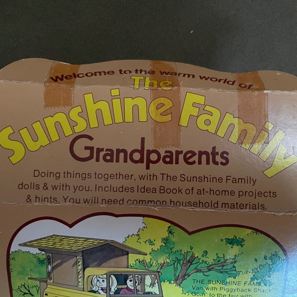 VTG THE HAPPY FAMILY + THE SUNSHINE FAMILY Grandparents Doll Sets Mattel 1975 - Picture 10 of 10